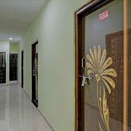 Spot On Hotel Leo Star Chandrapur Eksteriør bilde