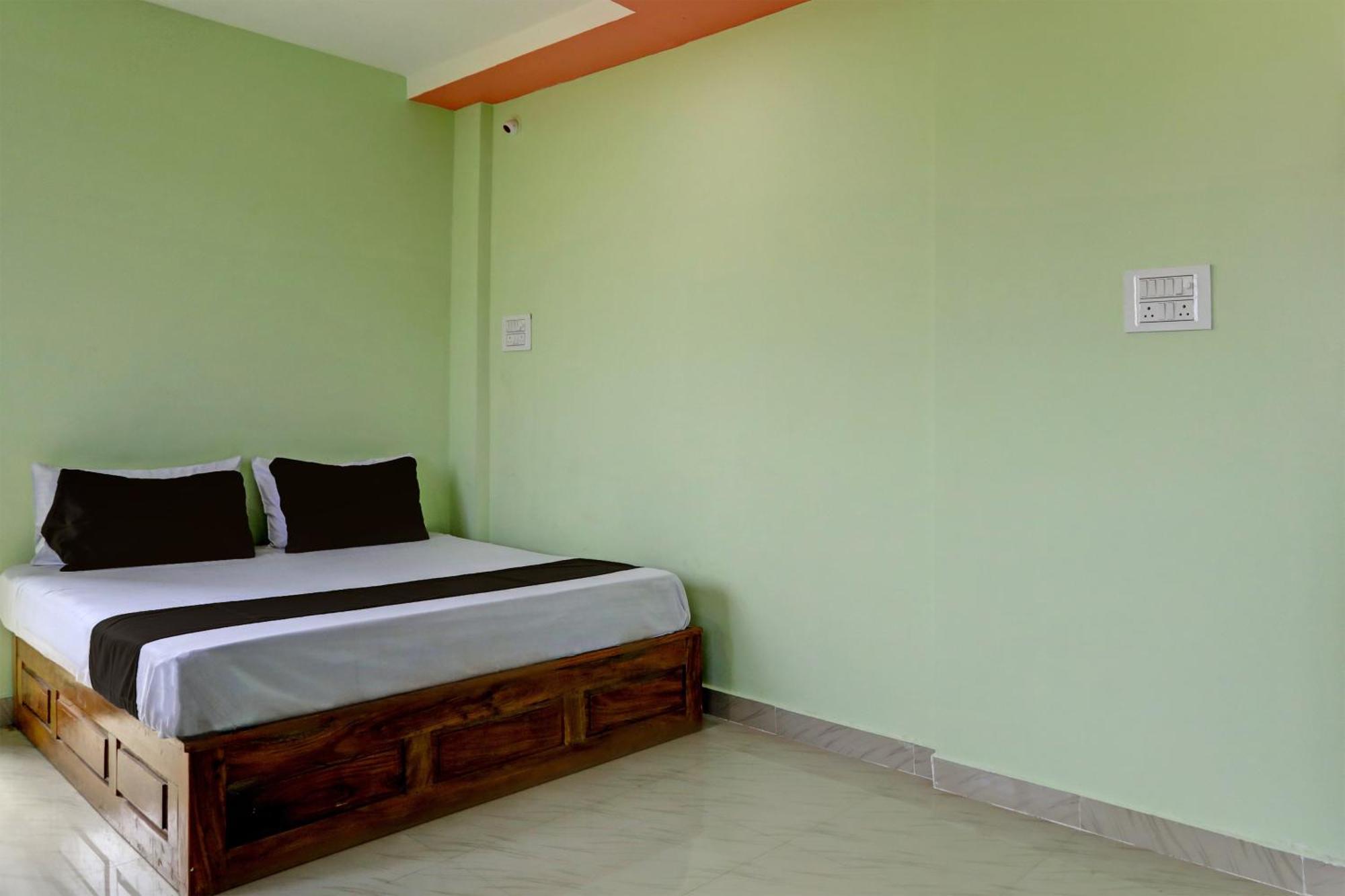 Spot On Hotel Leo Star Chandrapur Eksteriør bilde