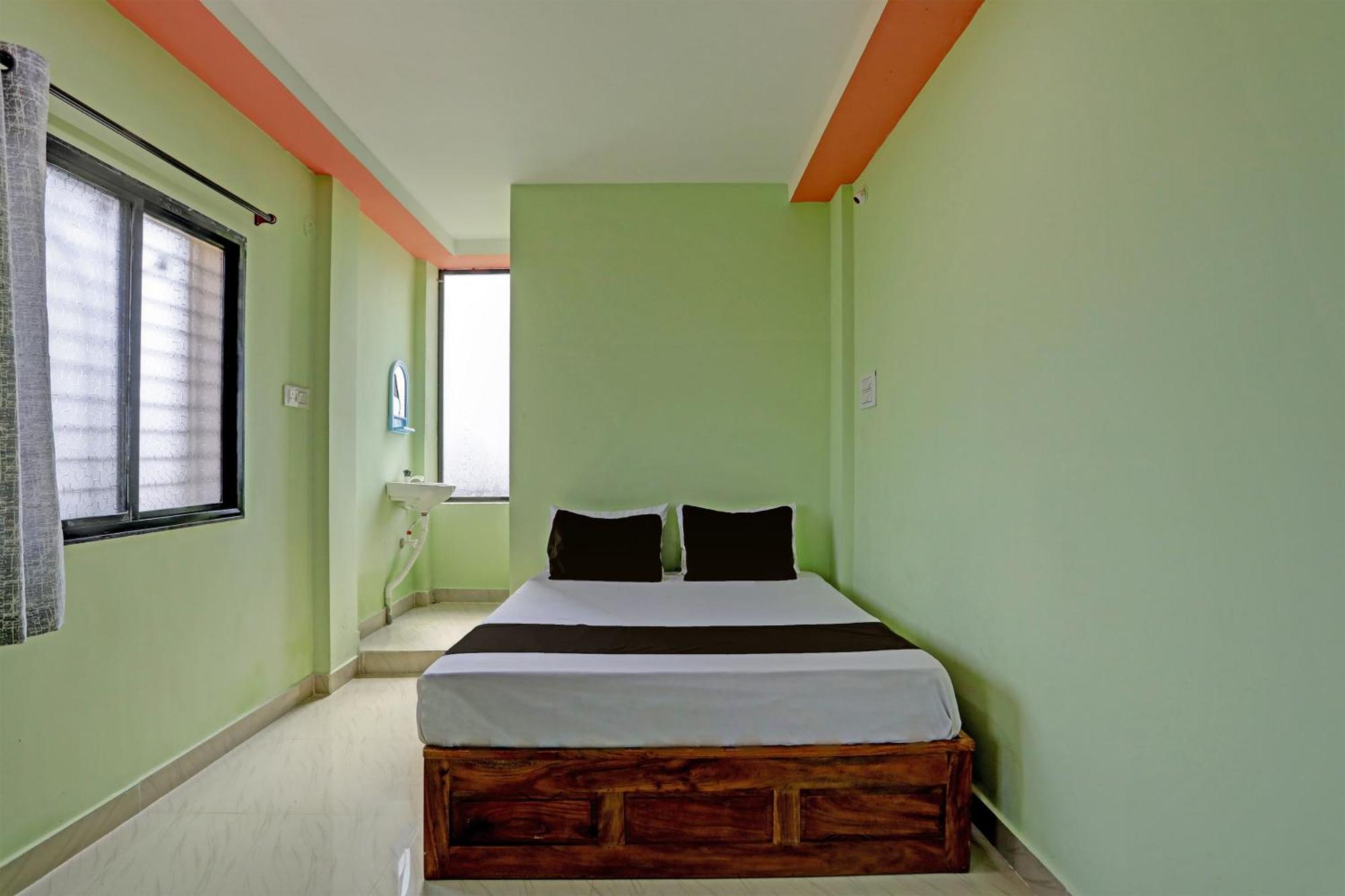 Spot On Hotel Leo Star Chandrapur Eksteriør bilde