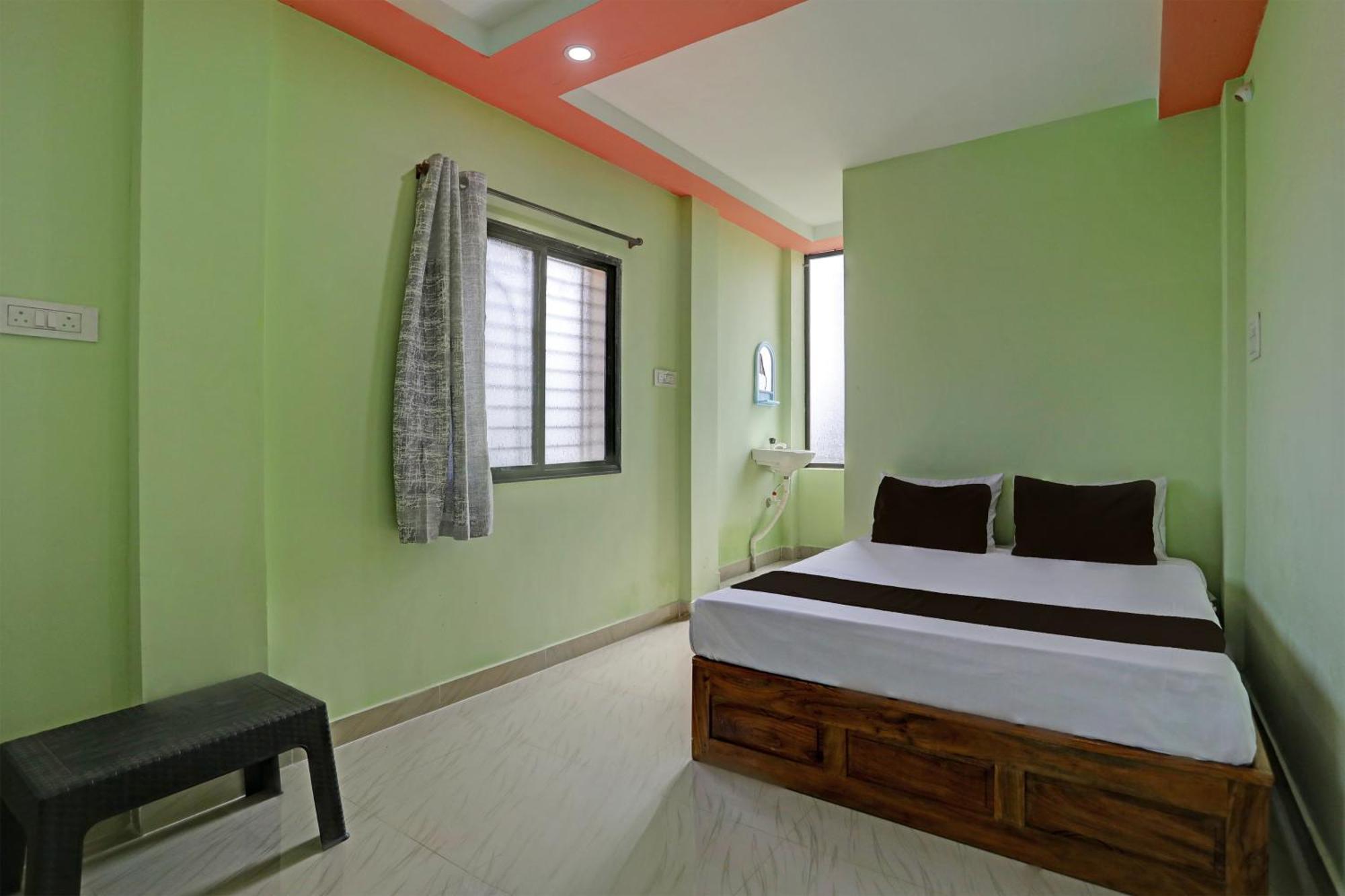 Spot On Hotel Leo Star Chandrapur Eksteriør bilde