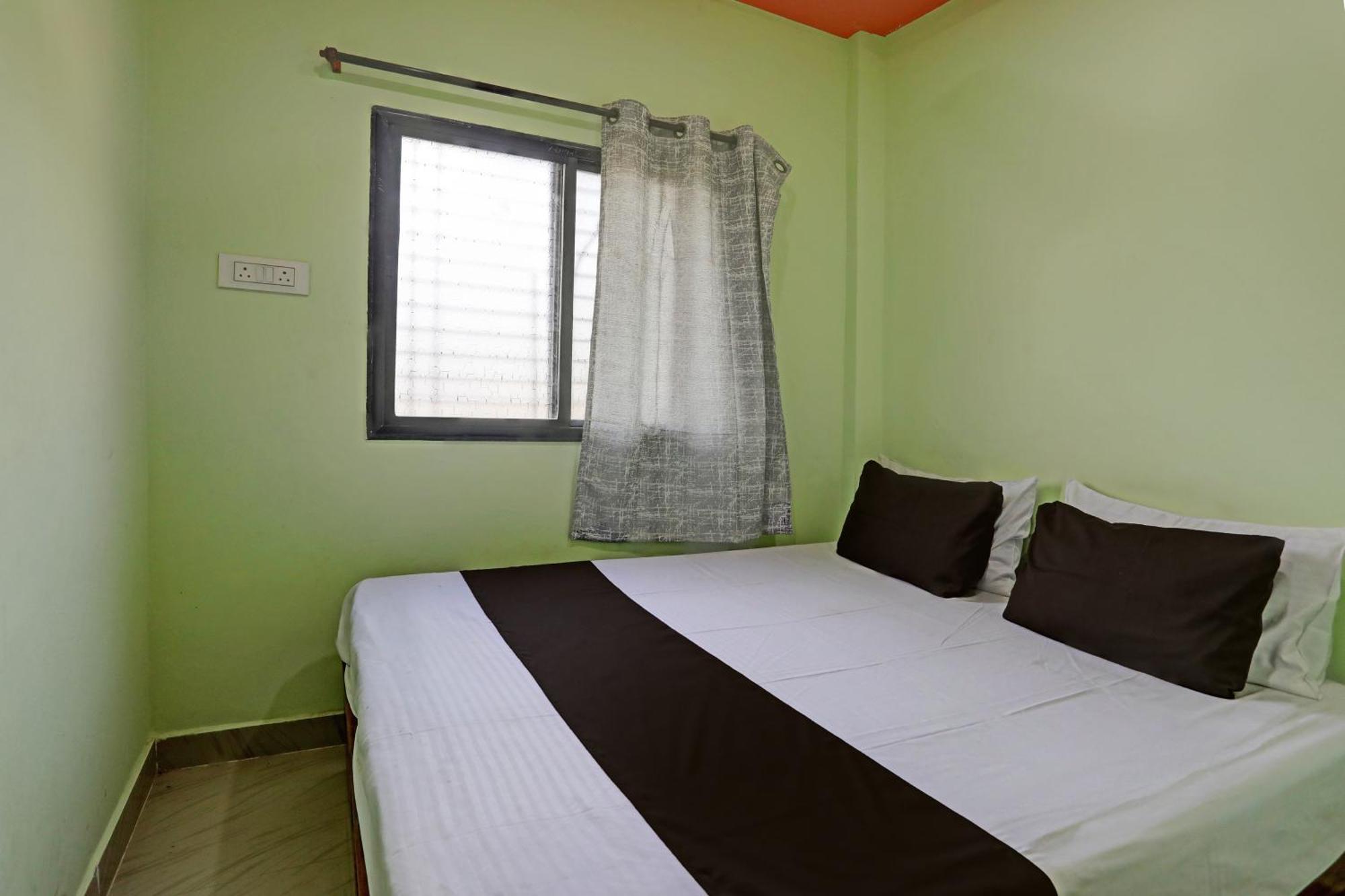 Spot On Hotel Leo Star Chandrapur Eksteriør bilde