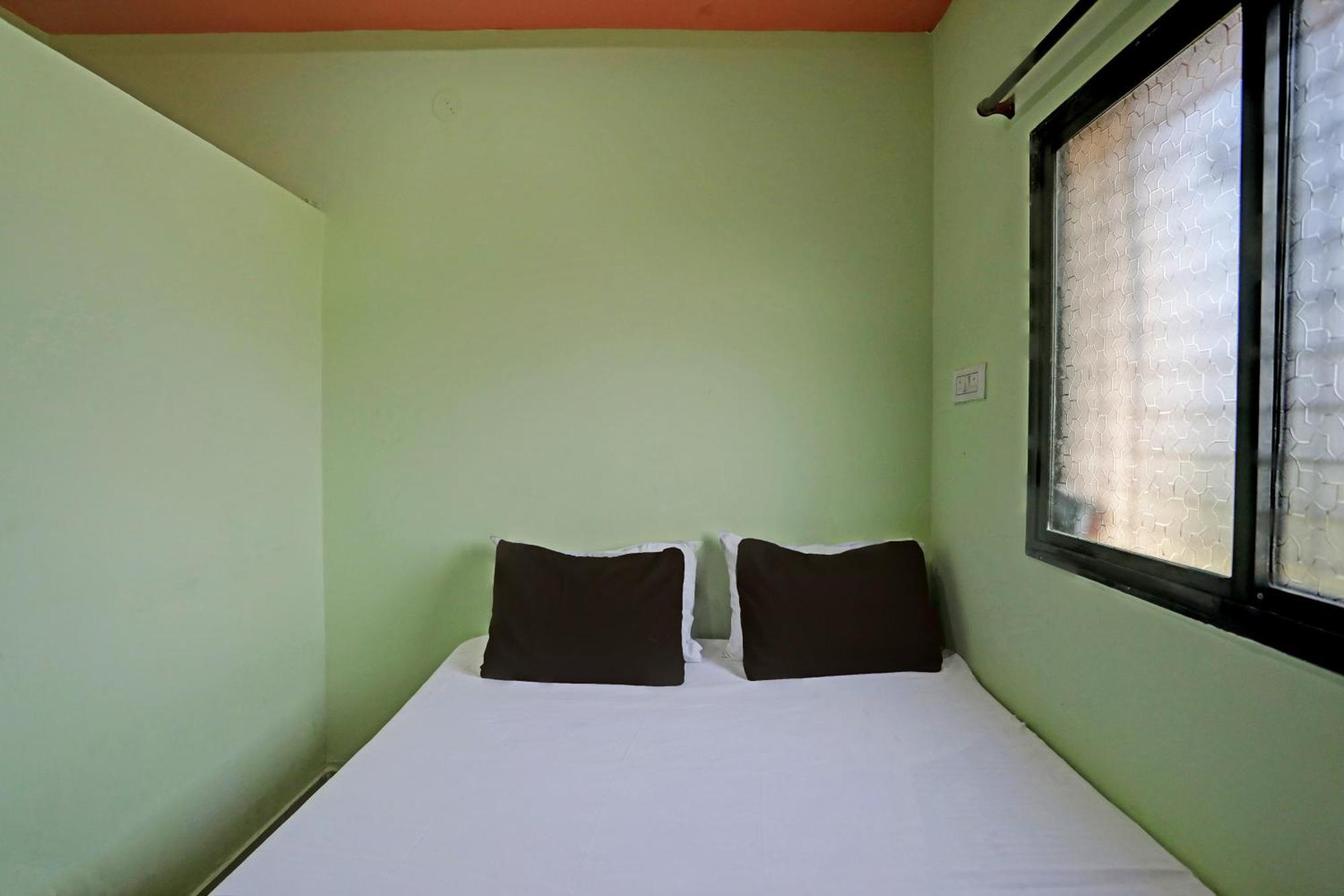 Spot On Hotel Leo Star Chandrapur Eksteriør bilde