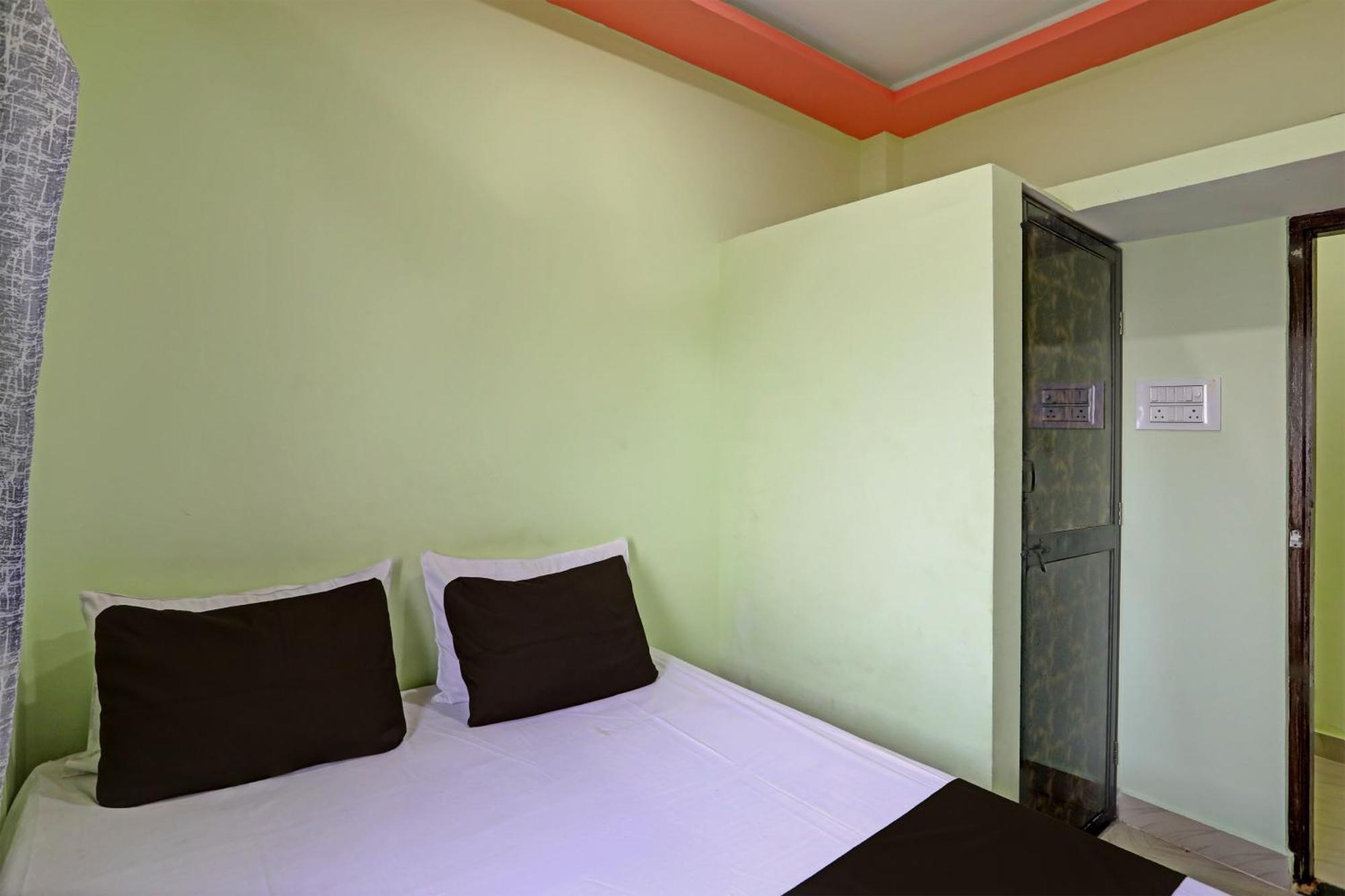 Spot On Hotel Leo Star Chandrapur Eksteriør bilde