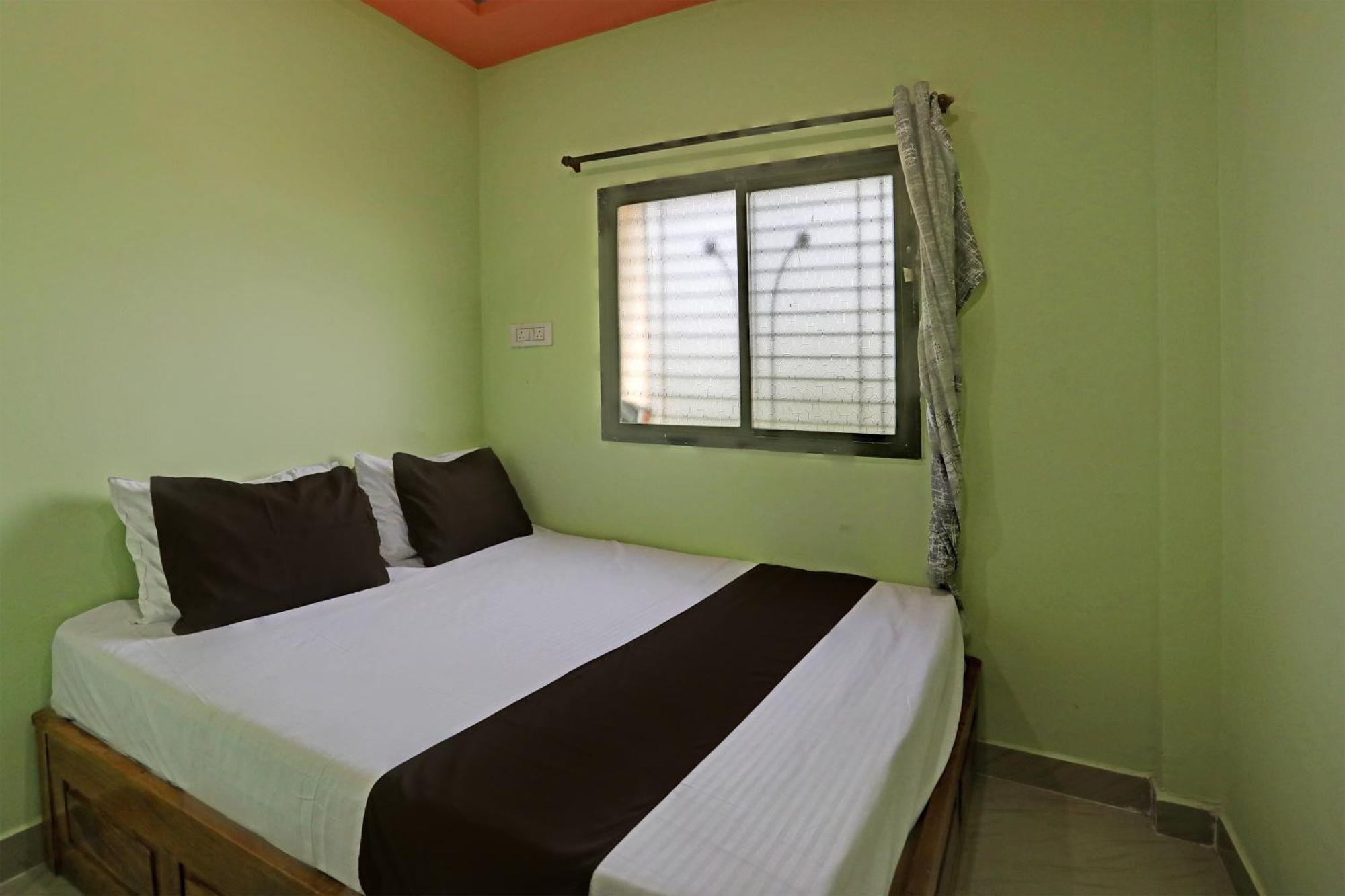 Spot On Hotel Leo Star Chandrapur Eksteriør bilde